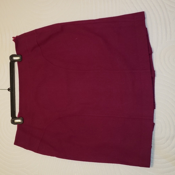 Handmade Raspberry wool skirt suit, silk lined, women's 14 - Picture 6 of 8